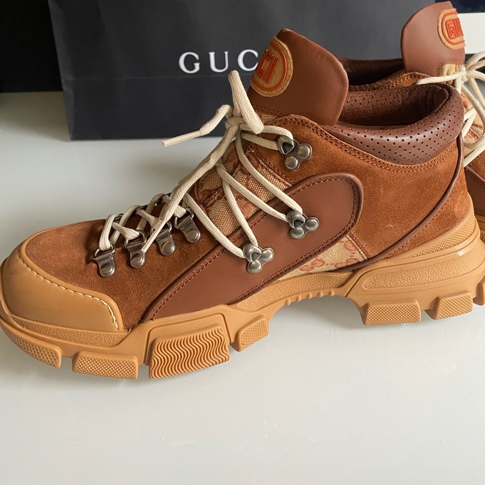Gucci Flashtrek Sneakers - Picture 4 of 6